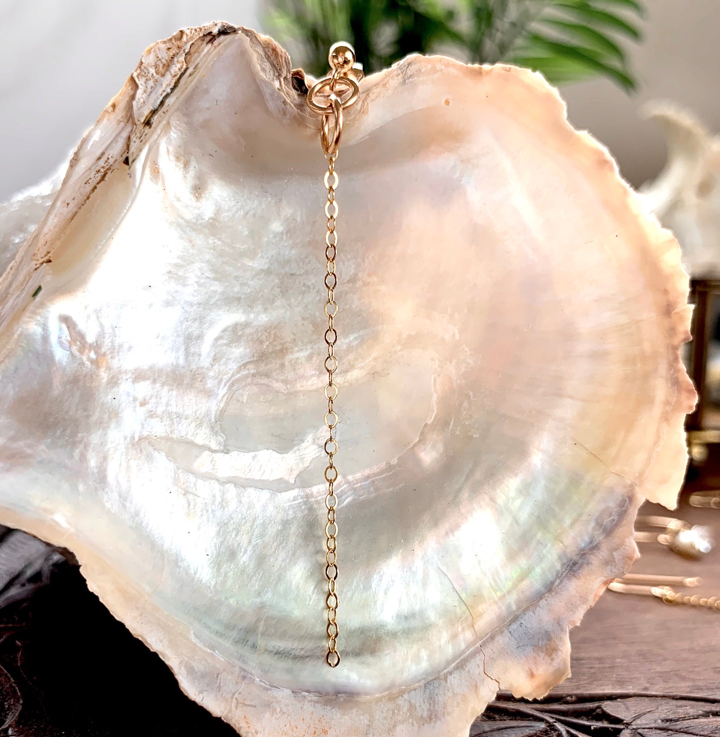 Tia drop earrings